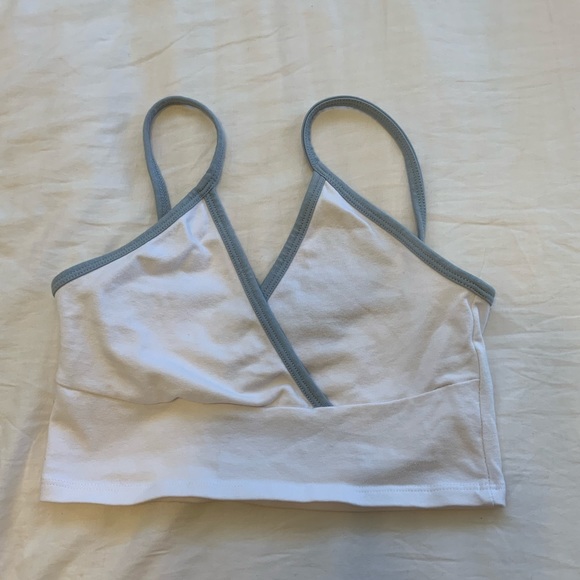 Brandy Melville Tops - Amara tank